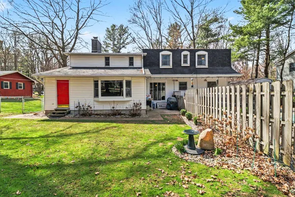 $575,000 | 1378 North Lendale Street, Ludington, MI 49431