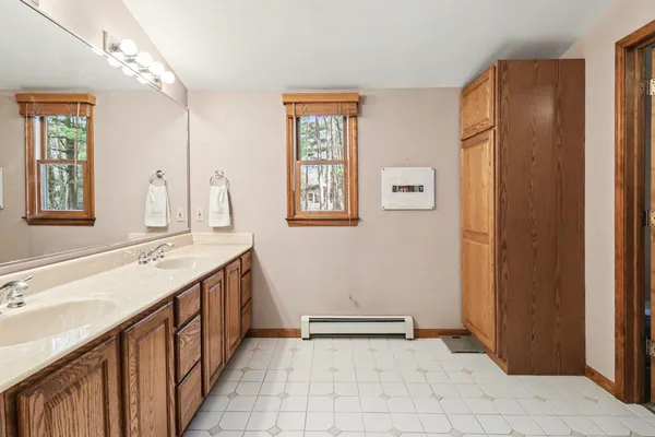 $575,000 | 1378 North Lendale Street, Ludington, MI 49431