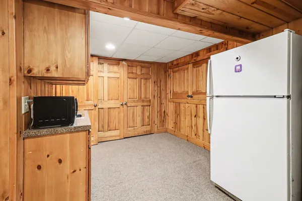 $575,000 | 1378 North Lendale Street, Ludington, MI 49431
