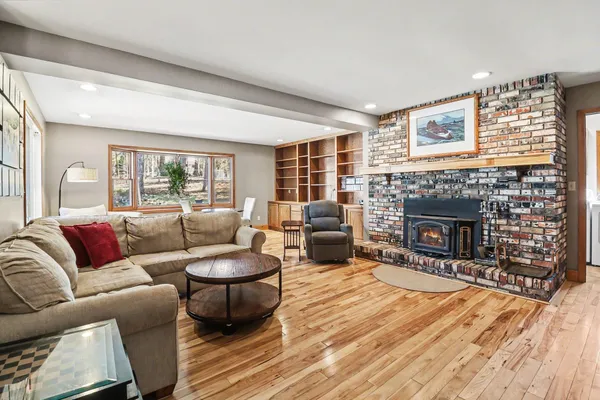 $575,000 | 1378 North Lendale Street, Ludington, MI 49431