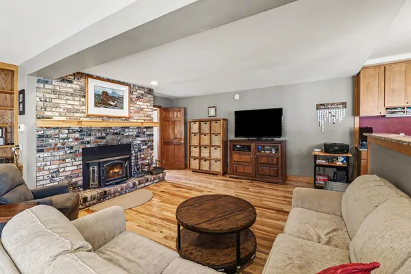 $575,000 | 1378 North Lendale Street, Ludington, MI 49431
