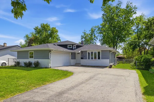 $3,375 | 1019 Kim Place, Lemont, IL 60439