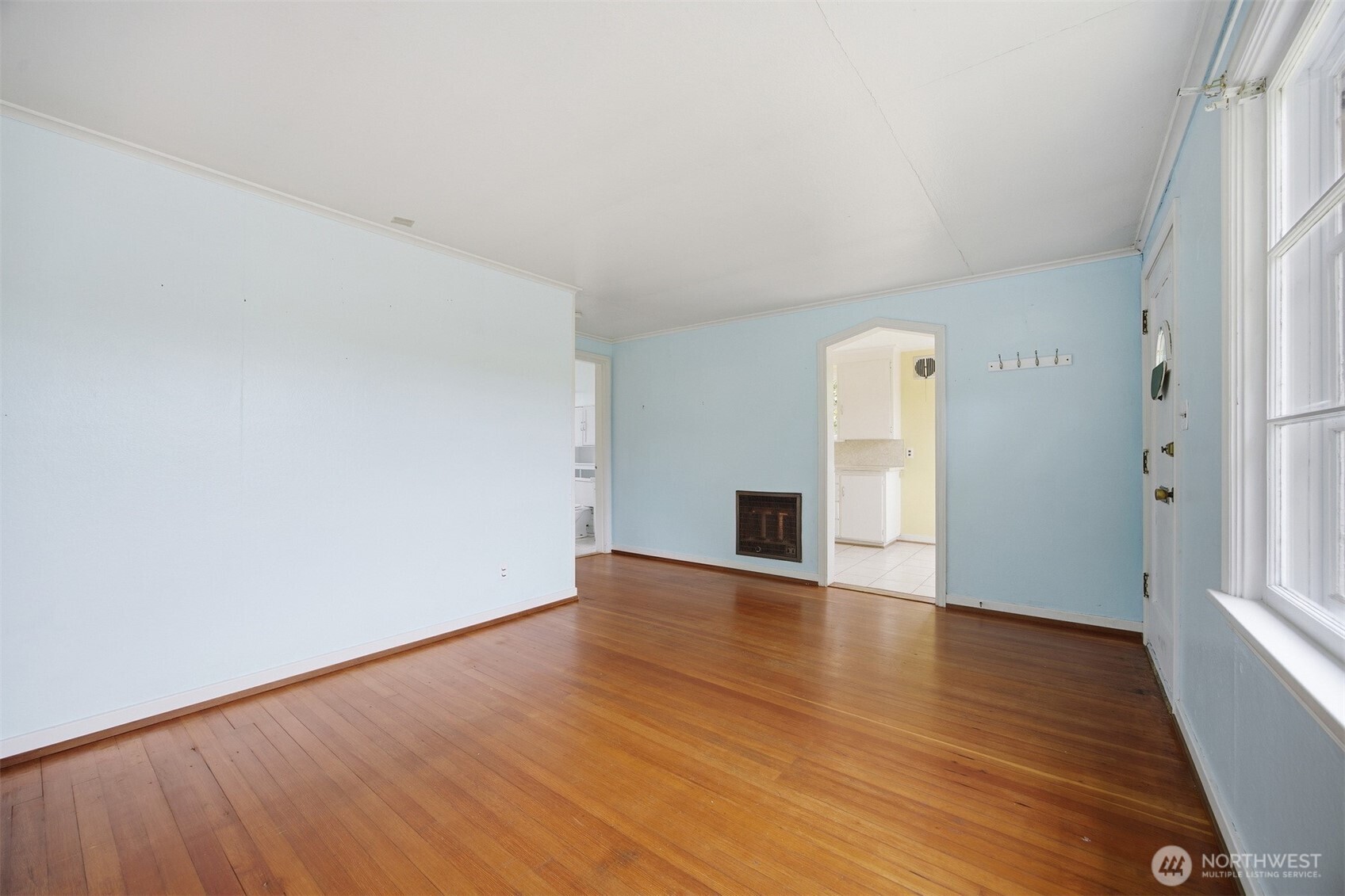2812 Vallette Street Bellingham, WA 98225 - Photo 7 of 38 Gallery Image 7