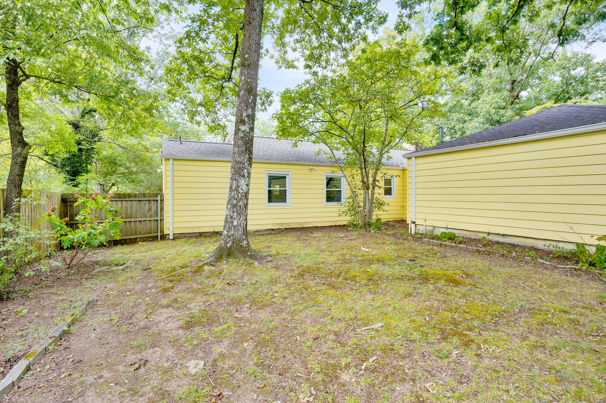 918 Ridgeway Avenue Signal Mountain, TN 37377 - Photo 35 of 35 918-Ridgeway-MLS-Photos-12