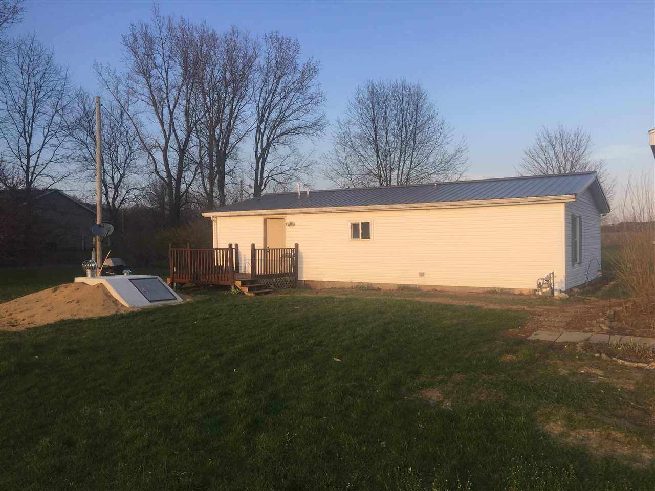 4285 North Tamarack Road Walkerton, IN 46574 - Photo 4 of 20