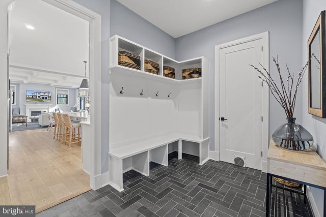 $2,650,000 | 3828 20th Street North, Arlington, VA 22207