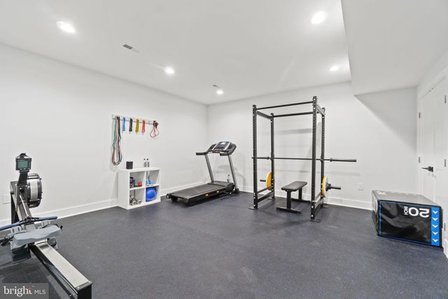 $2,650,000 | 3828 20th Street North, Arlington, VA 22207