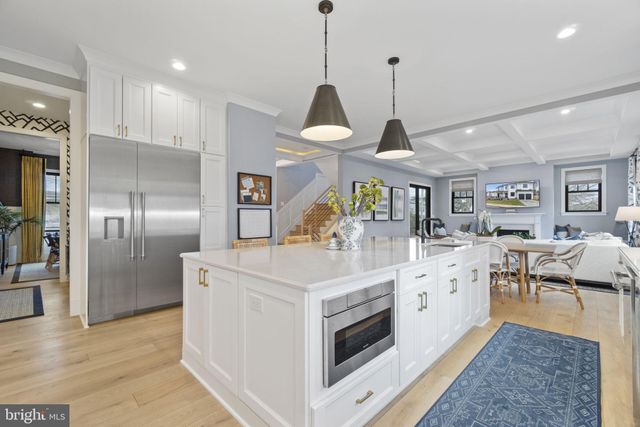 $2,650,000 | 3828 20th Street North, Arlington, VA 22207