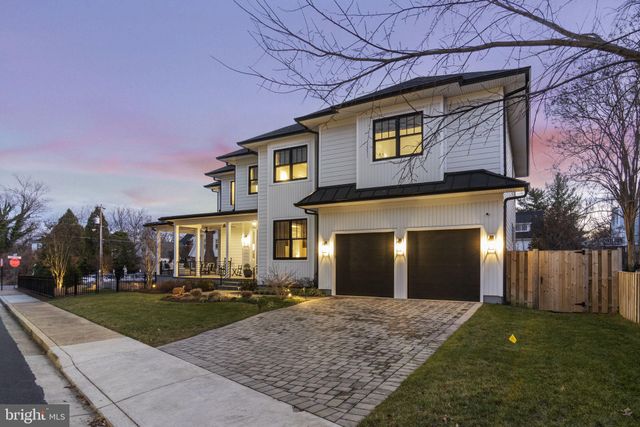 $2,650,000 | 3828 20th Street North, Arlington, VA 22207