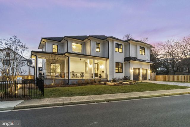 $2,650,000 | 3828 20th Street North, Arlington, VA 22207