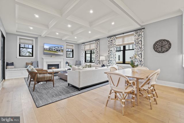 $2,650,000 | 3828 20th Street North, Arlington, VA 22207