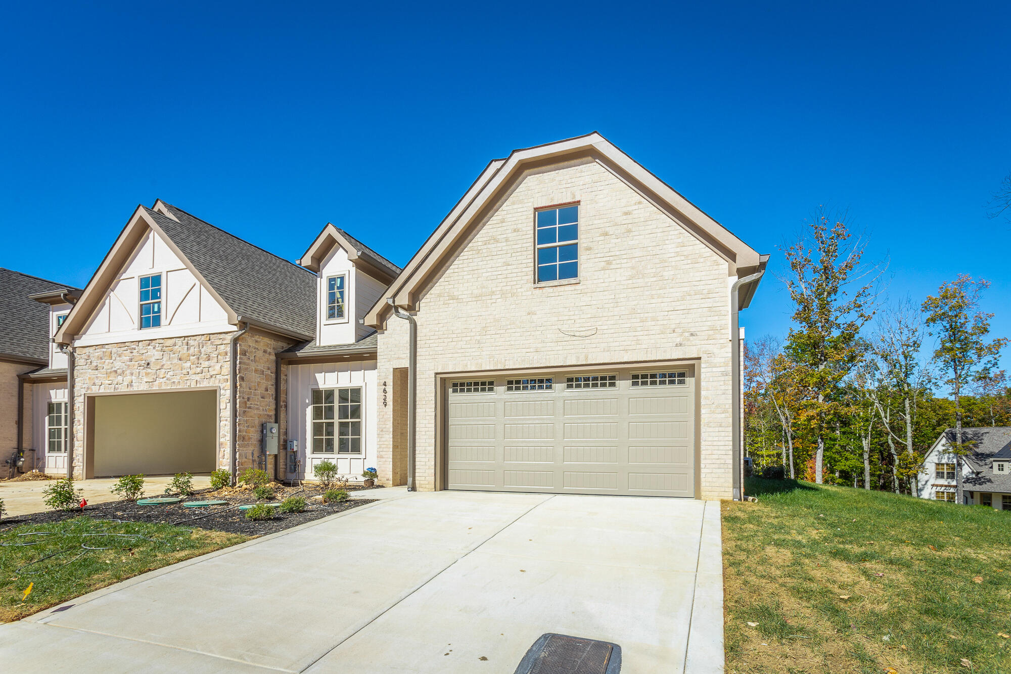 4665 Dempsey Way Chattanooga, TN 37419 - Photo 3 of 63 4629 Dempsey Way HD-61