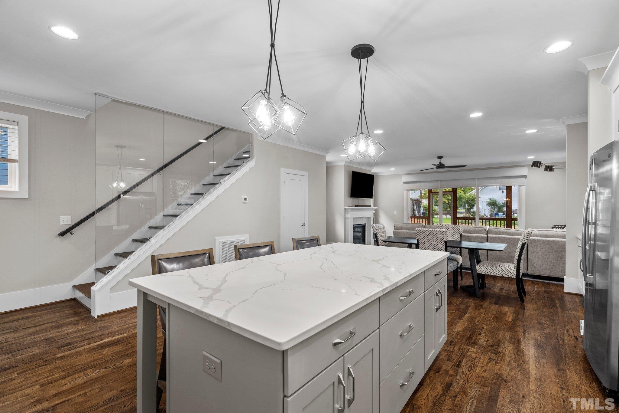 519 Heather Drive Raleigh, NC 27606 - Photo 11 of 51 Gallery Image 11