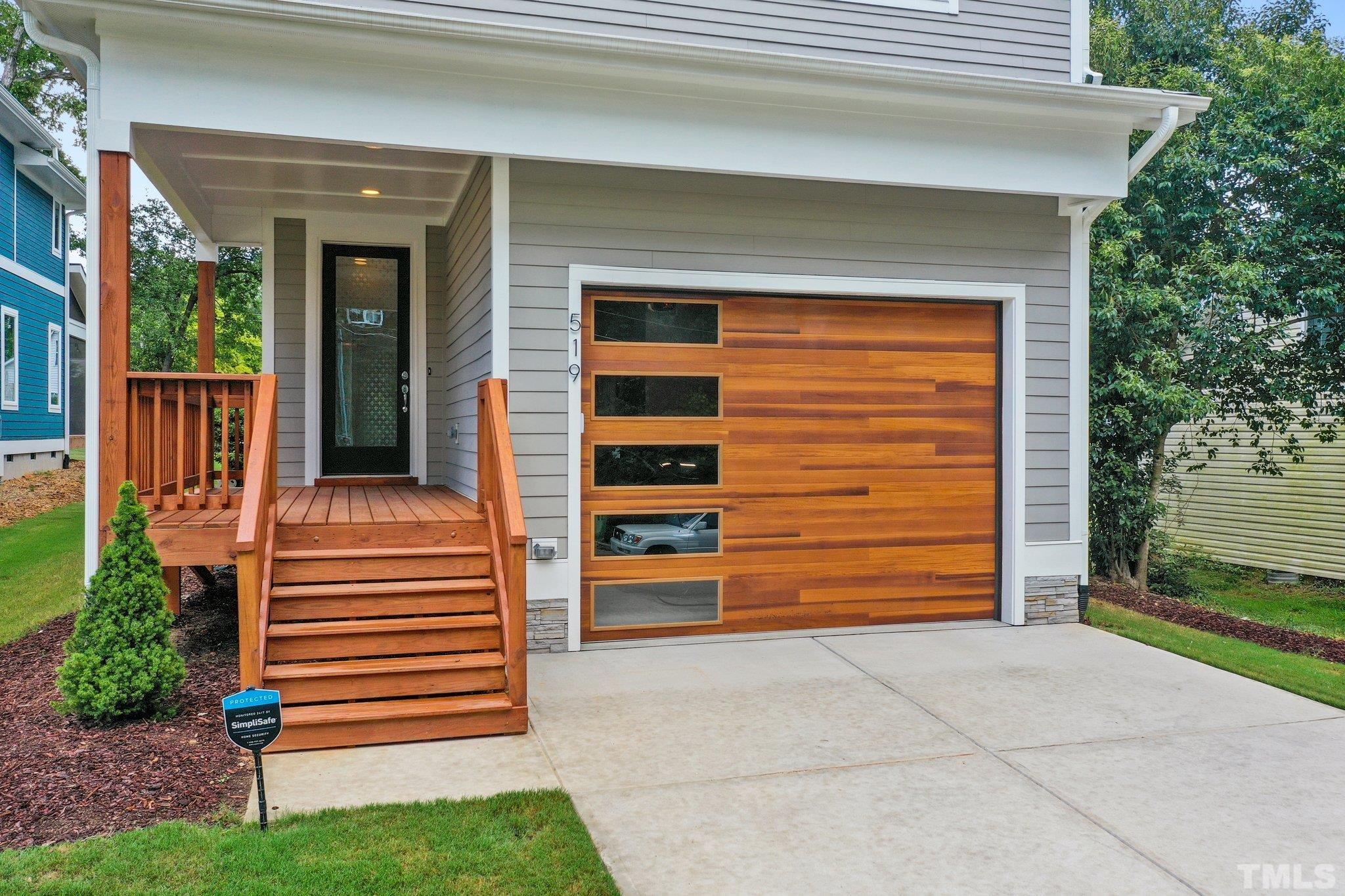 519 Heather Drive Raleigh, NC 27606 - Photo 2 of 51 Gallery Image 2