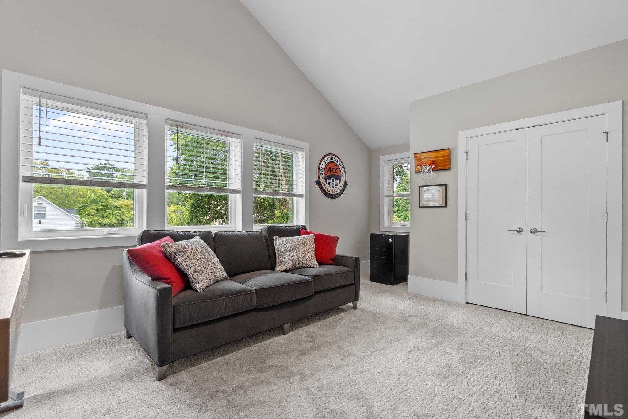 519 Heather Drive Raleigh, NC 27606 - Photo 22 of 51 Gallery Image 22