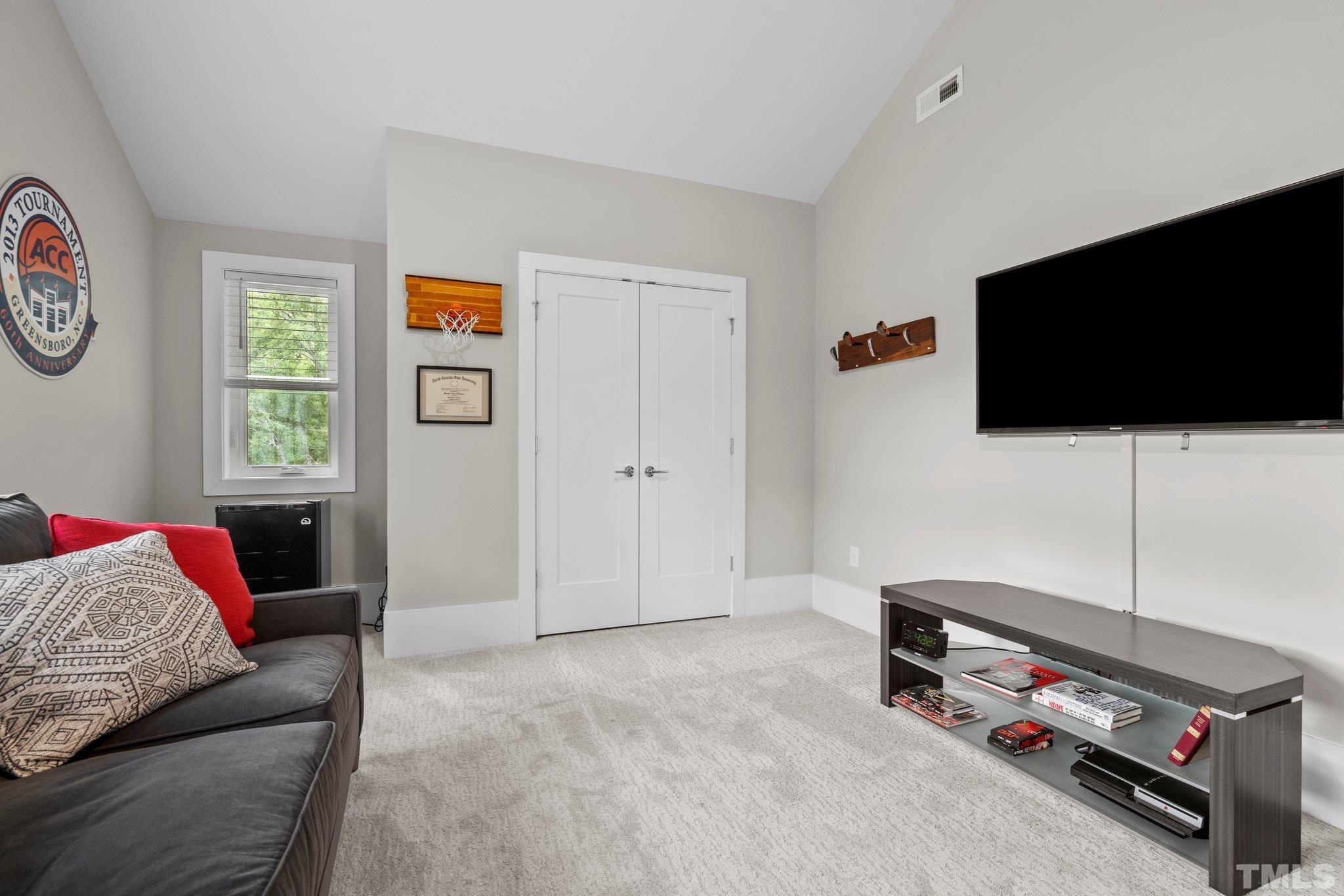 519 Heather Drive Raleigh, NC 27606 - Photo 24 of 51 Gallery Image 24