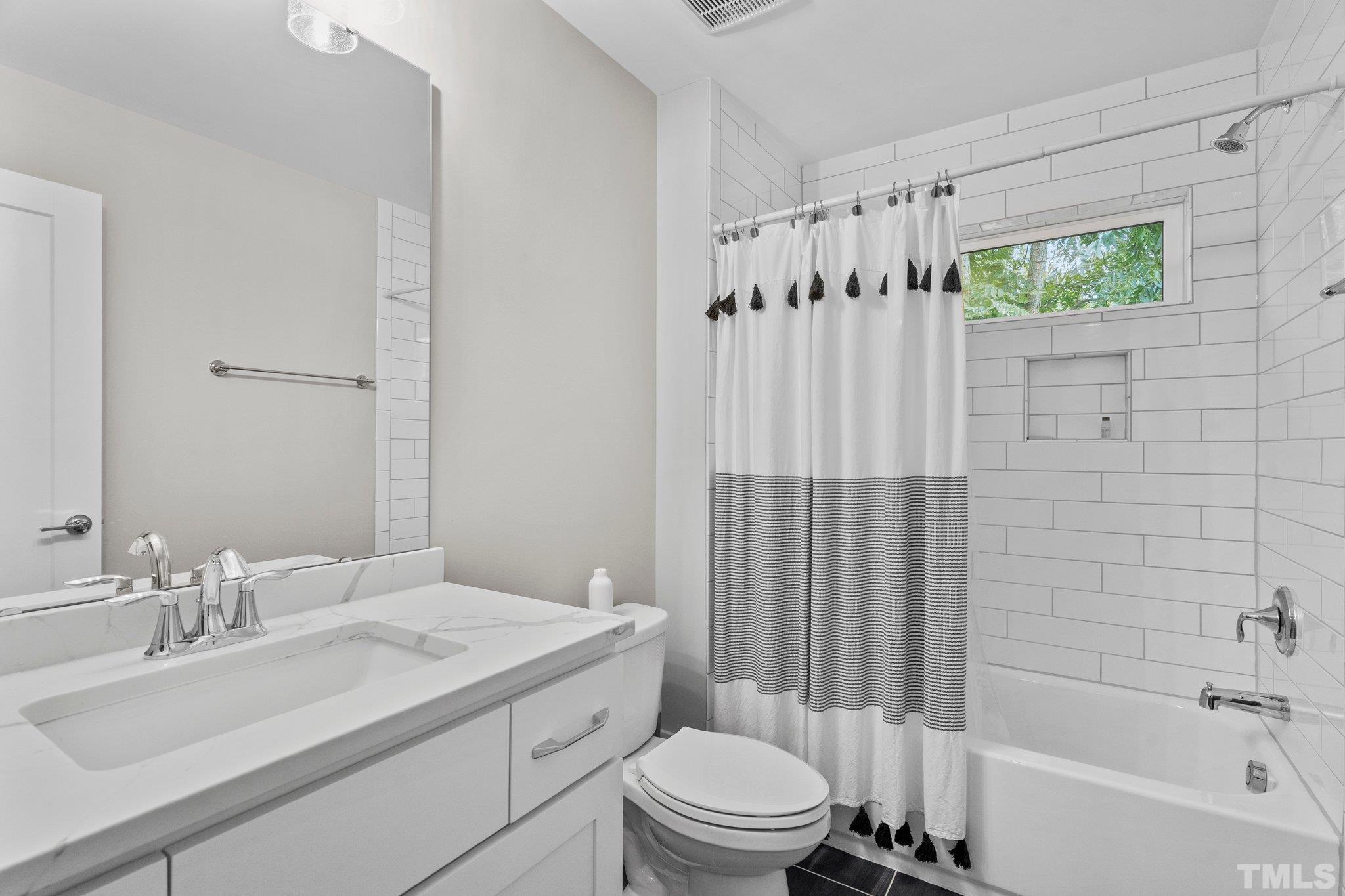 519 Heather Drive Raleigh, NC 27606 - Photo 28 of 51 Gallery Image 28