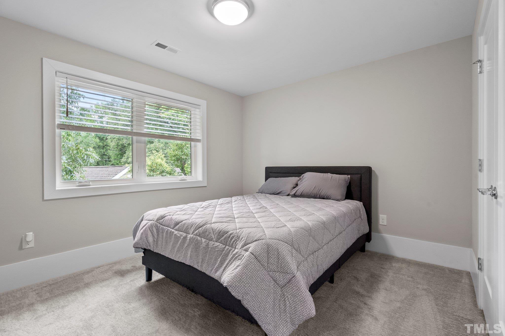 519 Heather Drive Raleigh, NC 27606 - Photo 29 of 51 Gallery Image 29