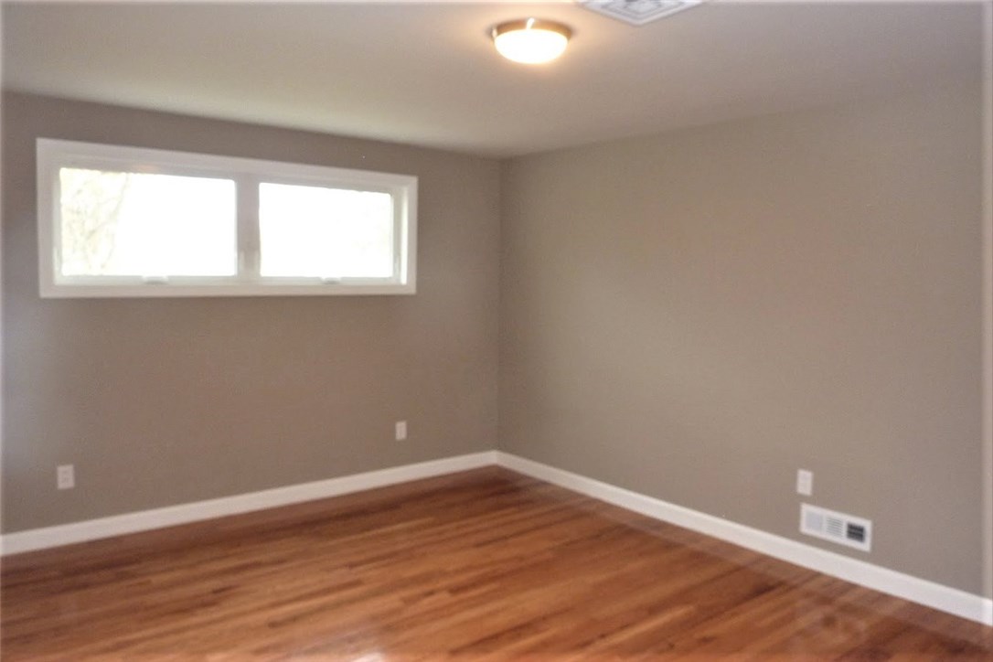 30 Lenox Road Cranston, RI 02920 - Photo 9 of 14