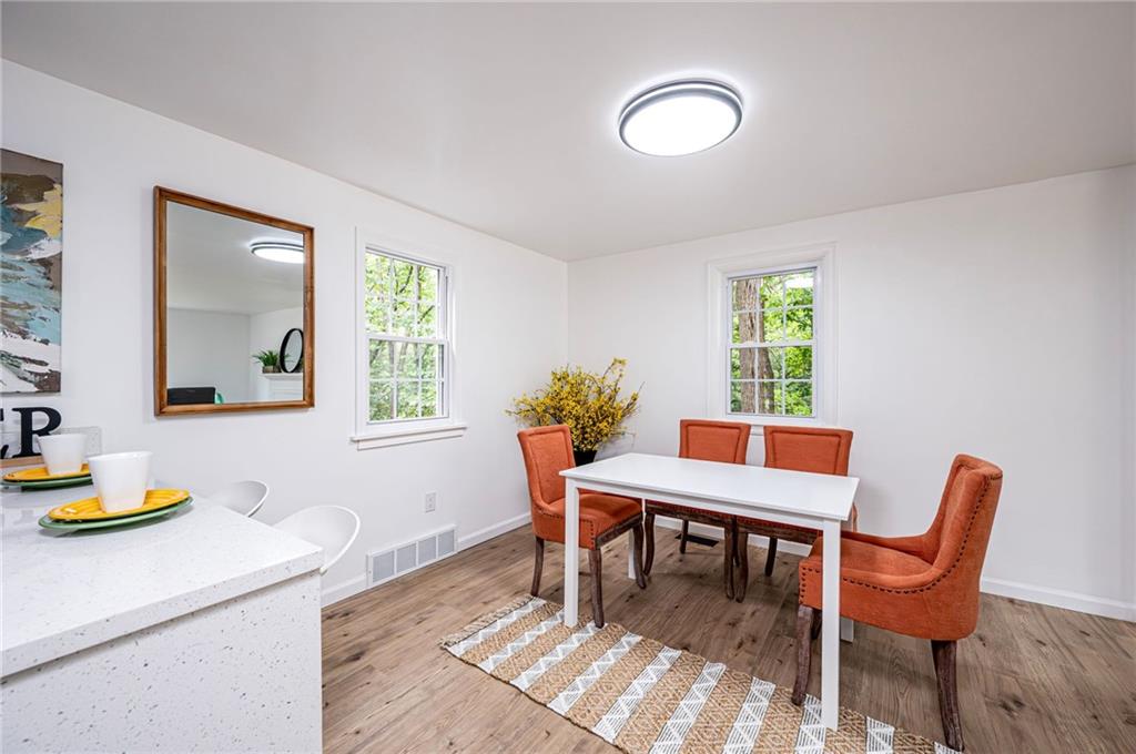 159 Siebert Road Pittsburgh, PA 15237 - Photo 6 of 34 Gallery Image 6