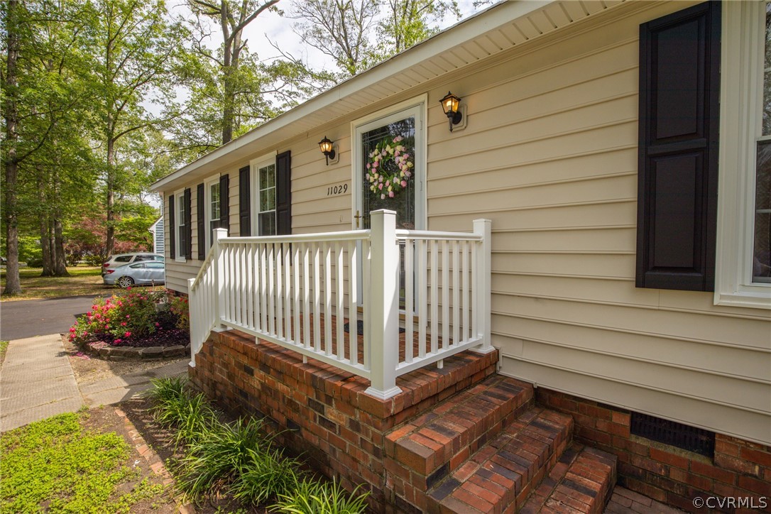 11029 Drayton Road Chester, VA 23831 - Photo 8 of 44