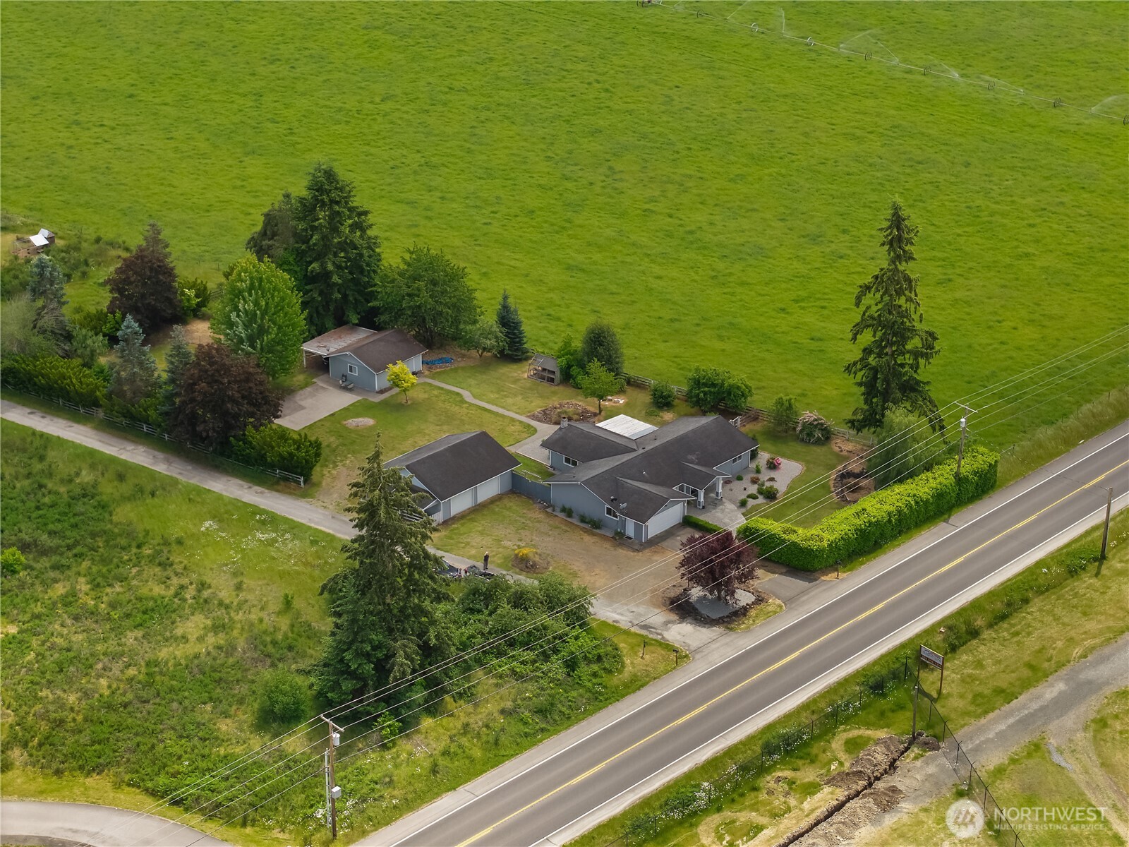18426 Old Highway 99 Southwest Rochester, WA 98579 - Photo 3 of 33