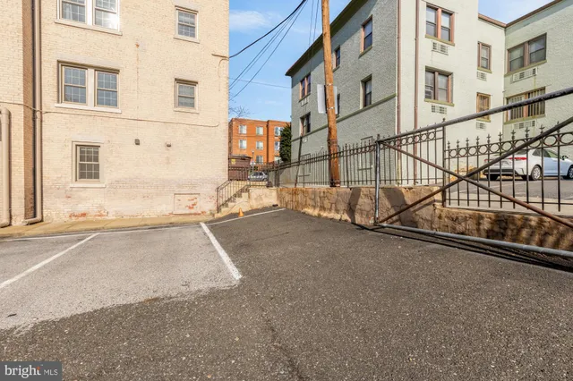 $295,000 | 2625 3rd Street Northeast, Unit 306, Washington, DC 20002