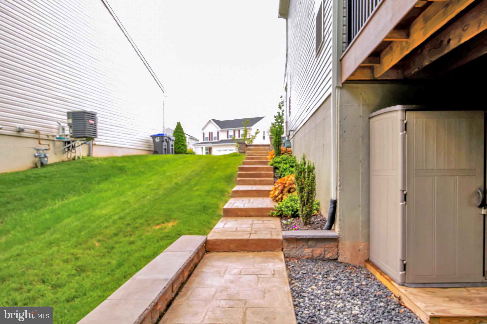 120 Pixie Moss Road Pottstown, PA 19464 - Photo 41 of 43 Side Walkway