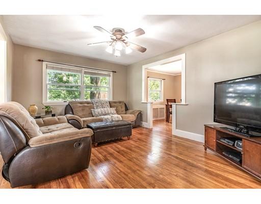 8 Emerson Road North Reading, MA 01864 - Photo 5 of 32 Gallery Image 5