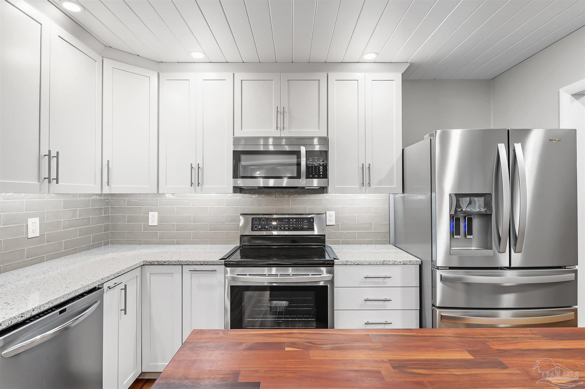 27275 Glass Road Robertsdale, AL 36567 - Photo 23 of 44