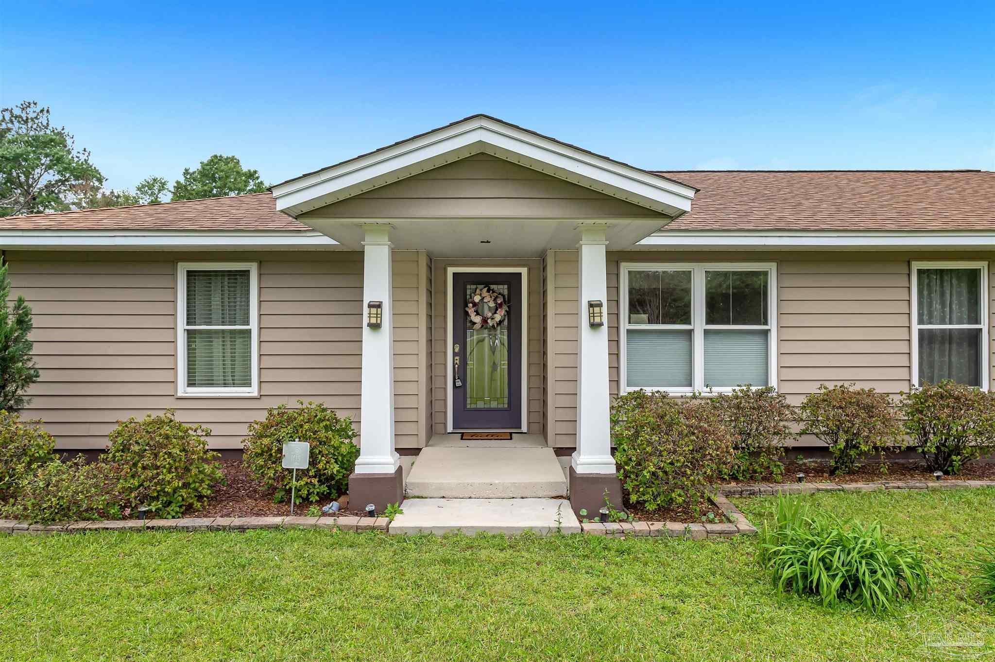 27275 Glass Road Robertsdale, AL 36567 - Photo 4 of 44