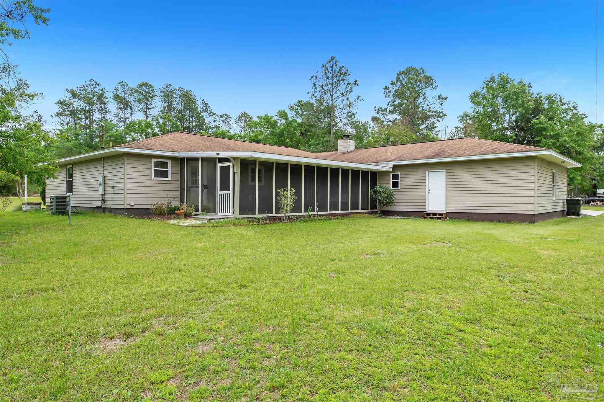 27275 Glass Road Robertsdale, AL 36567 - Photo 5 of 44