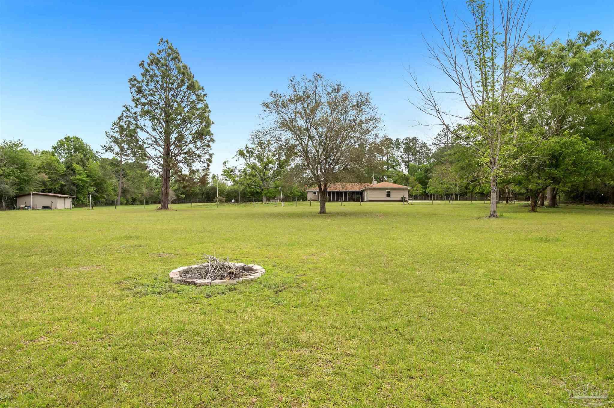 27275 Glass Road Robertsdale, AL 36567 - Photo 8 of 44