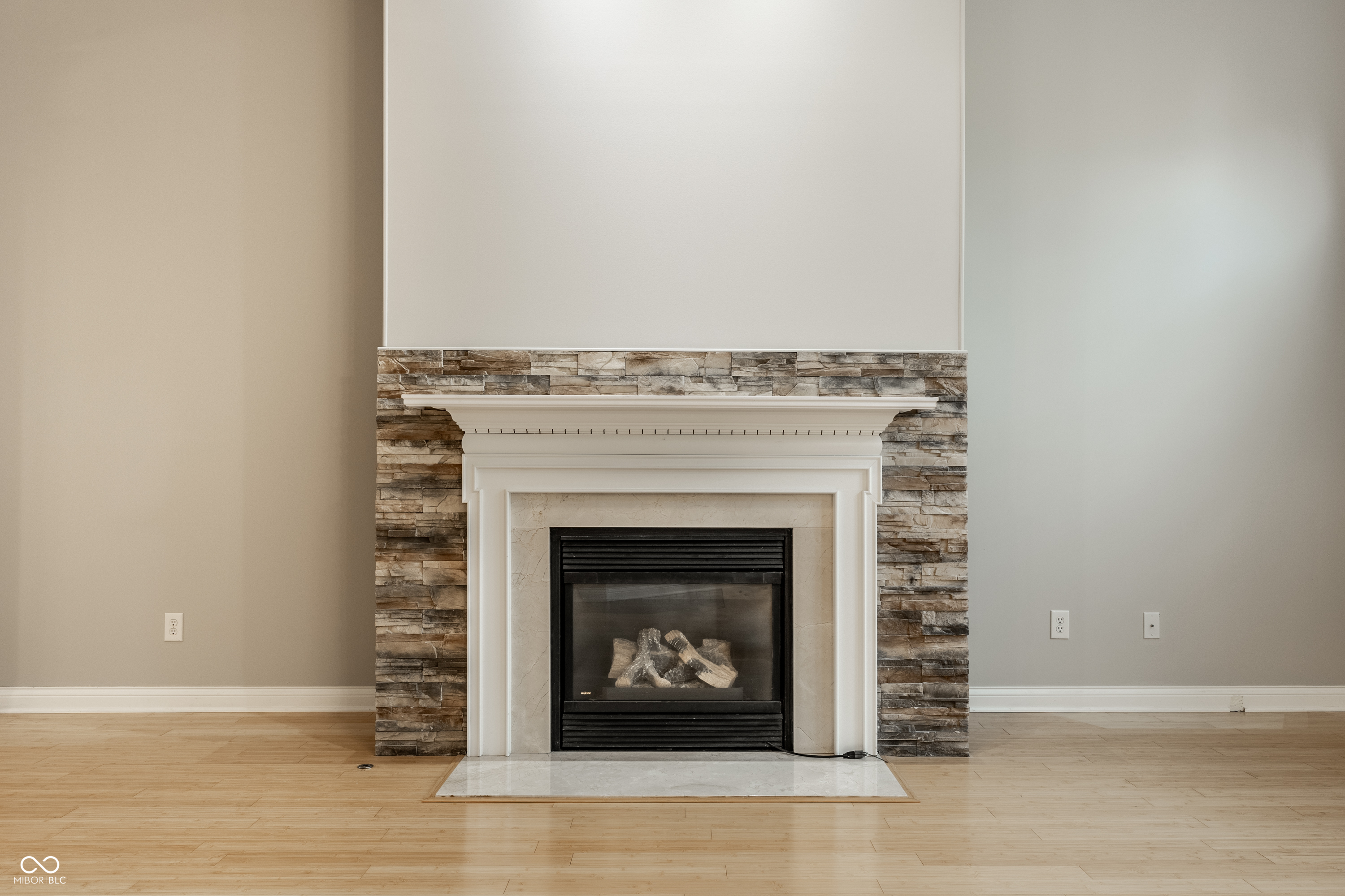 10441 Beaver Ridge Drive Fishers, IN 46037 - Photo 9 of 43 Gallery Image 9