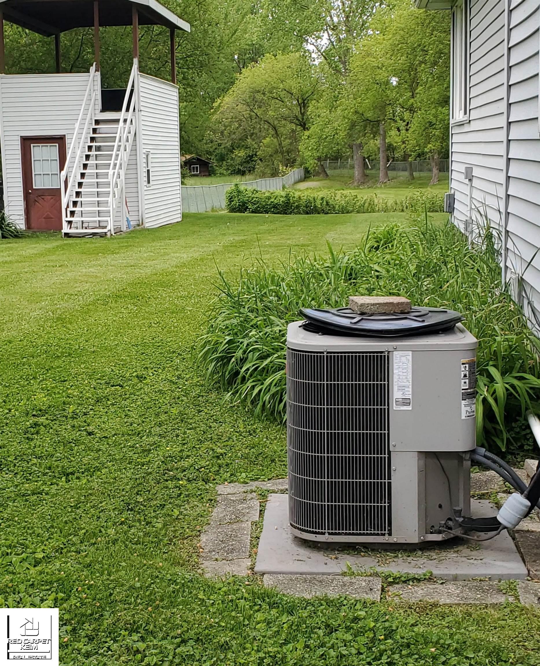 1008 Adams Road Burton, MI 48509 - Photo 32 of 38