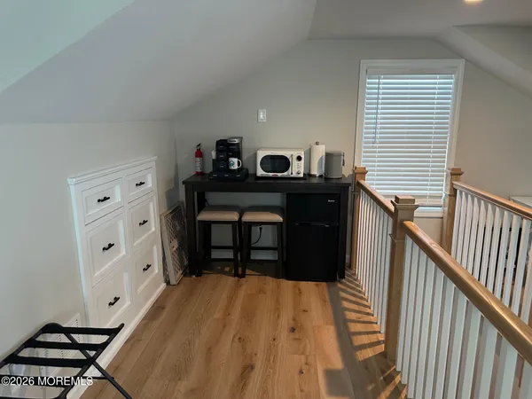 a bed room with a bed