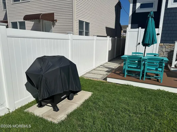 a house view with a garden space