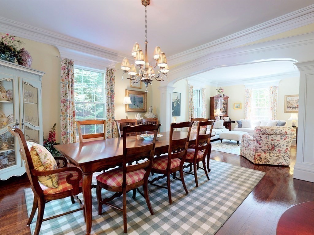 258 Linden Street Waltham, MA 02452 - Photo 11 of 41