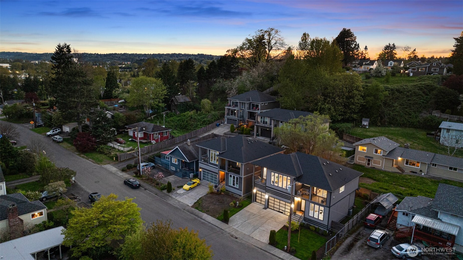 305 Stevens Avenue Southwest Renton, WA 98057 - Photo 39 of 40 an aerial view of a house with a garden