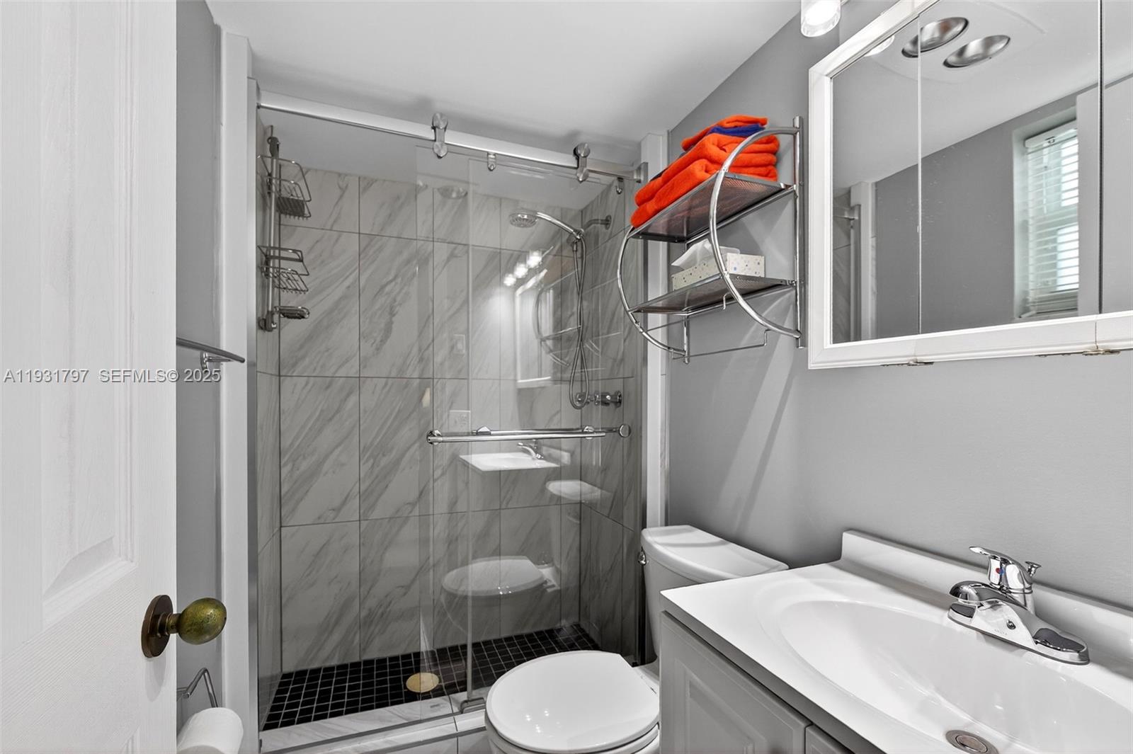 415 Northeast 2nd Street, Unit 224 Hallandale Beach, FL 33009 - Photo 16 of 23