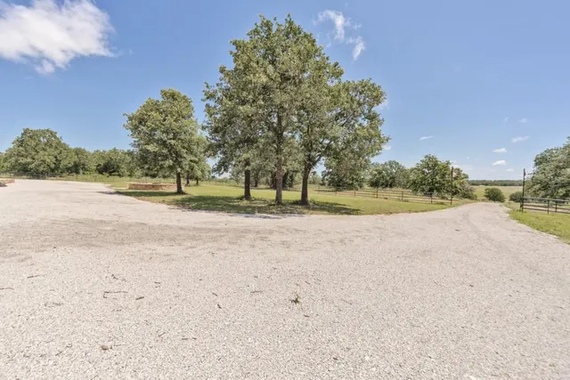 a view of outdoor space with city view