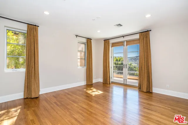 a view of a closet area