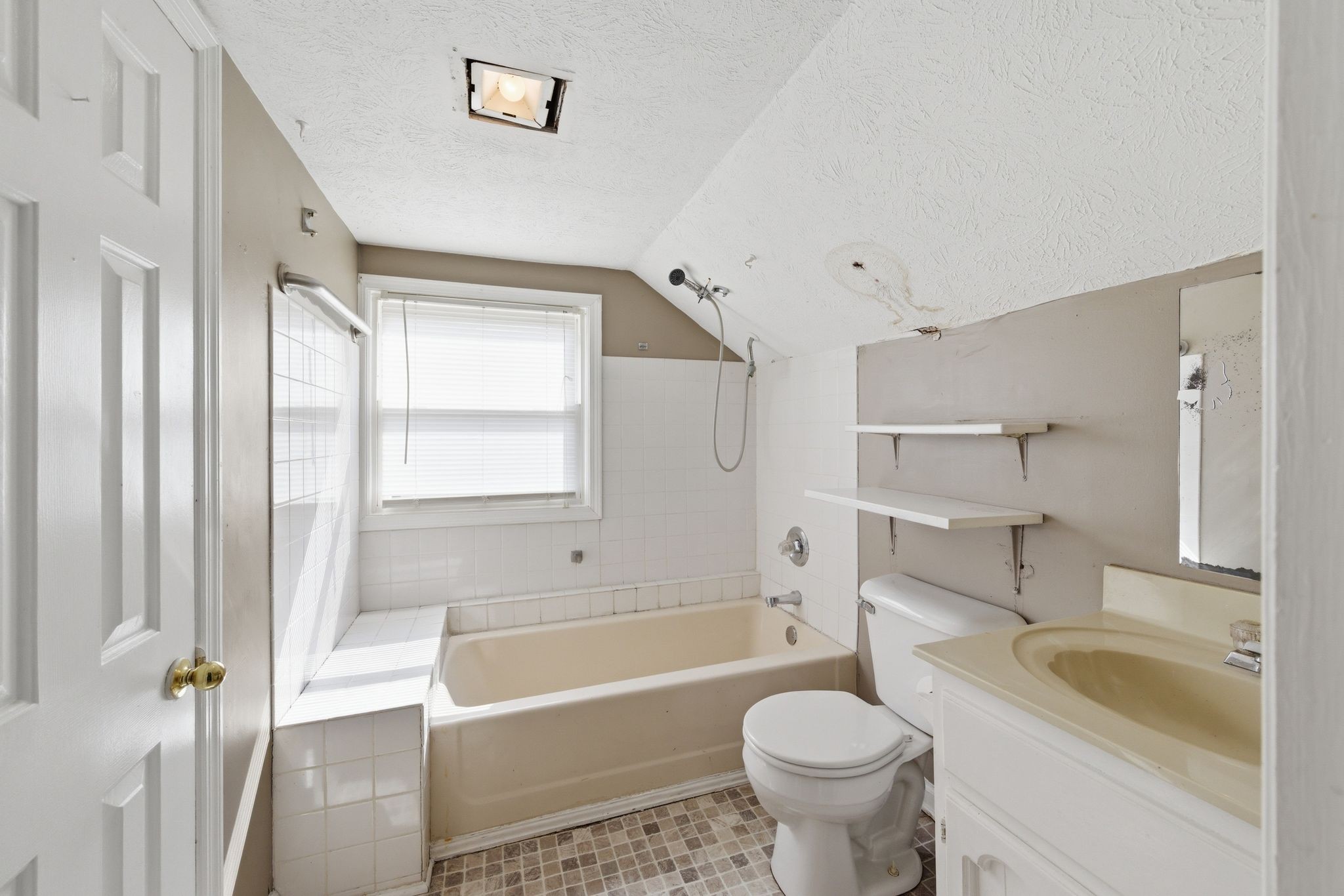 703 McCurdy Road White House, TN 37188 - Photo 23 of 26 a bathroom with a sink a toilet and a bathtub