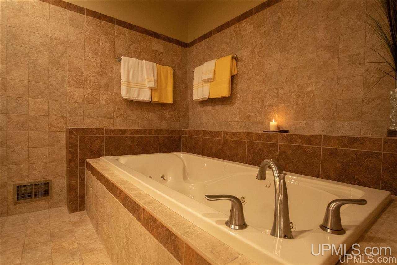 4855 Hendrickson Road Manistique, MI 49854 - Photo 28 of 42