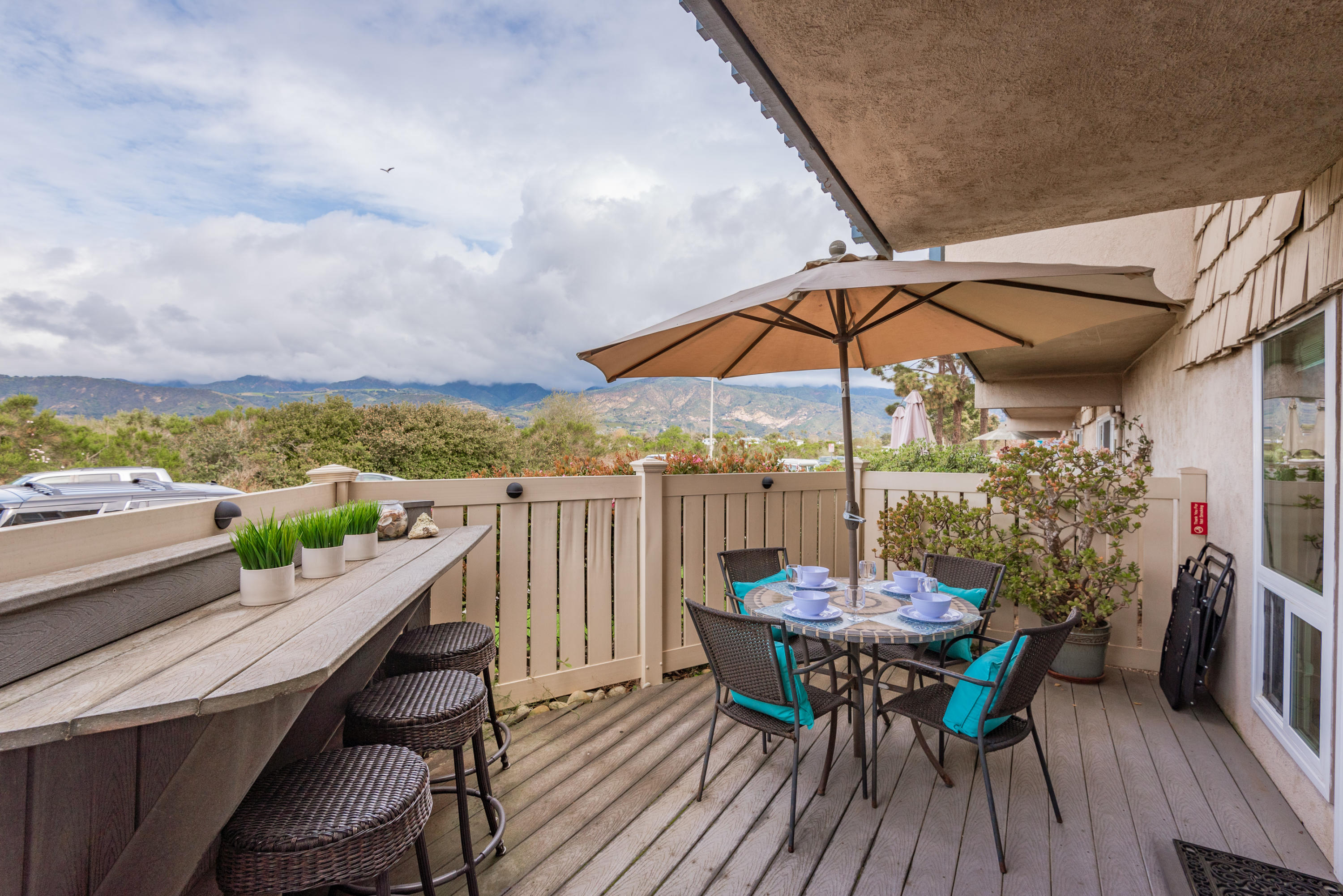 4700 Sandyland Road, Unit 2 Carpinteria, CA 93013 - Photo 2 of 24 Dramatic Mountain Views