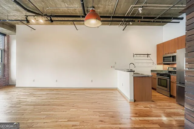 $2,200 | 1023 Juniper Street Northeast, Unit 203, Atlanta, GA 30309