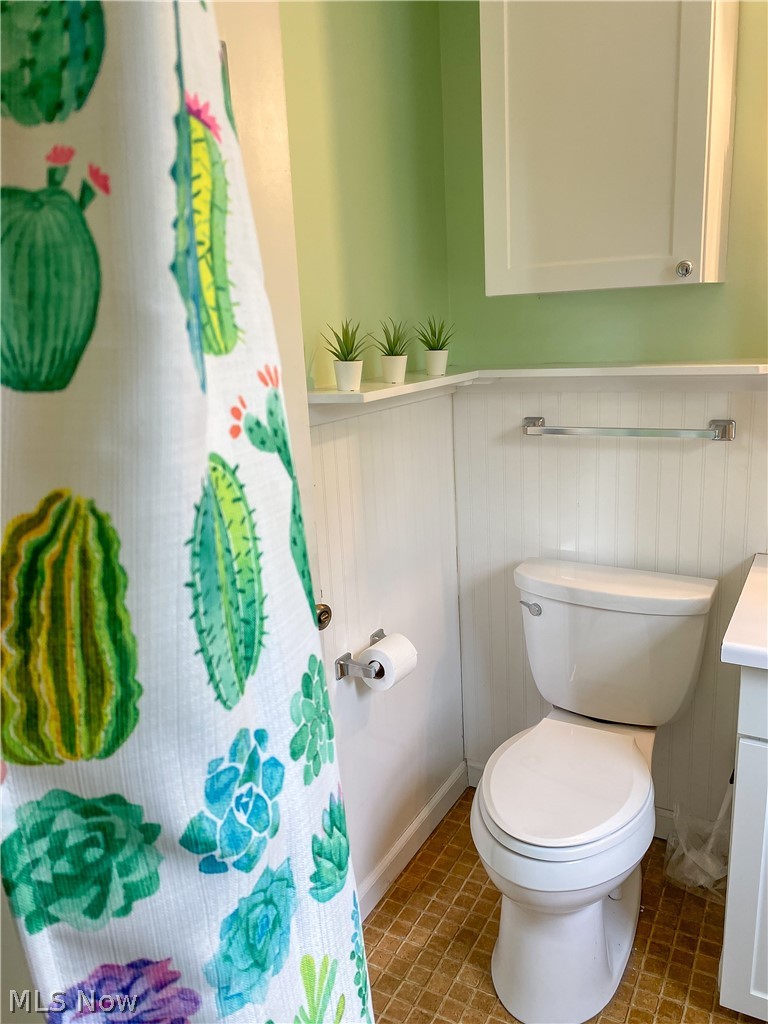 1304 Gordon Road Lyndhurst, OH 44124 - Photo 21 of 34 Gallery Image 21
