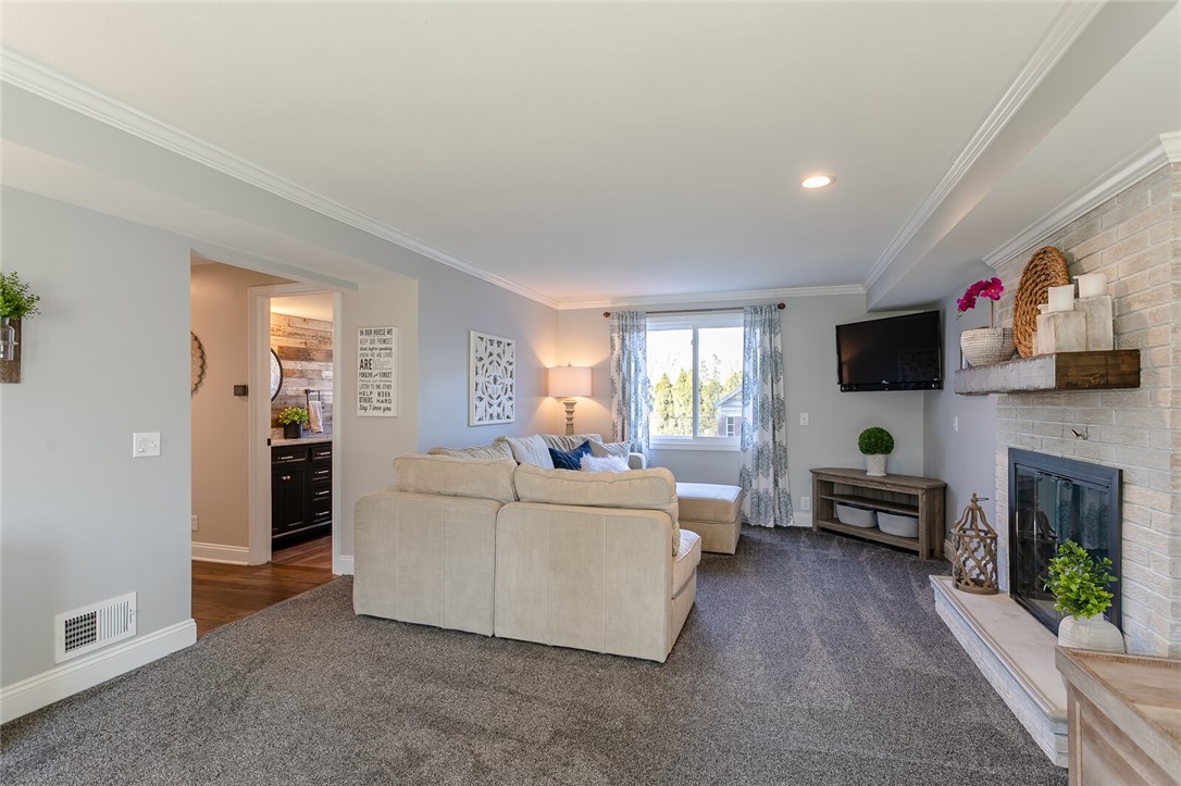 1499 Scribner Road Penfield, NY 14526 - Photo 18 of 41