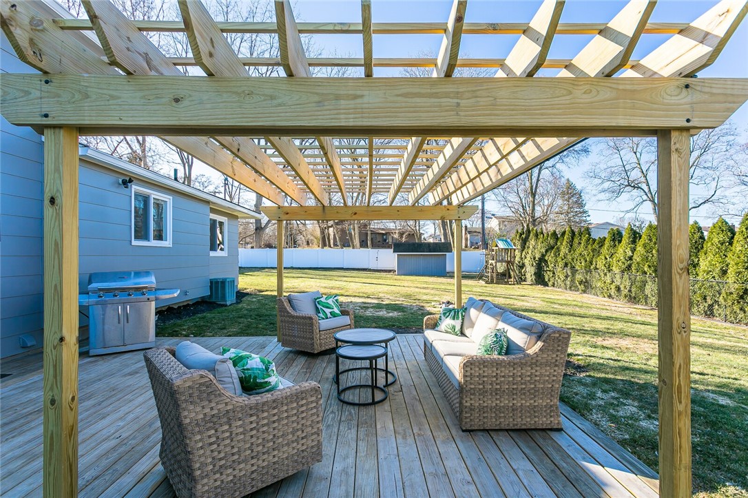 1499 Scribner Road Penfield, NY 14526 - Photo 38 of 41