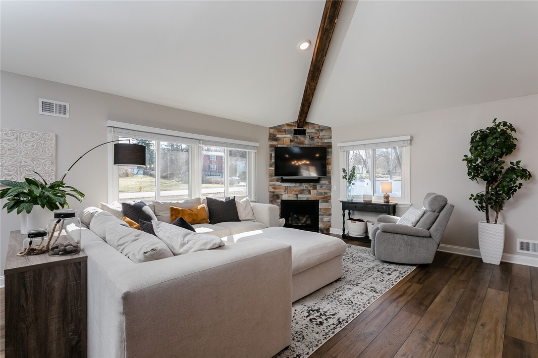 1499 Scribner Road Penfield, NY 14526 - Photo 7 of 41